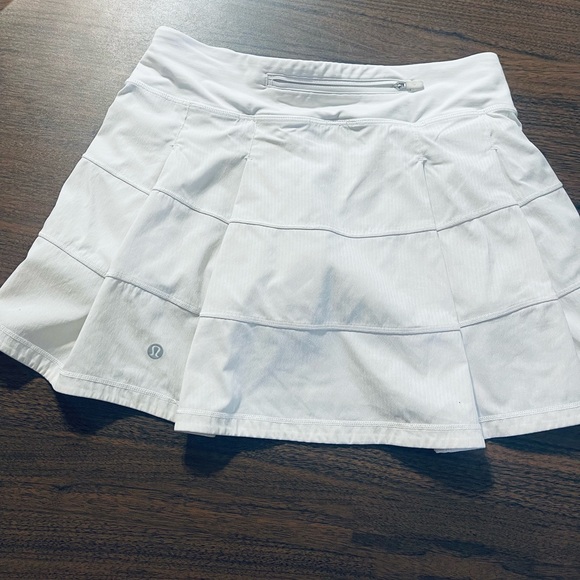 Lululemon Athletica cream Mini Skirt - Picture 3 of 8